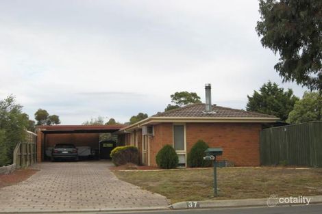 37 Gleneagles Dr, Sunbury, VIC 3429