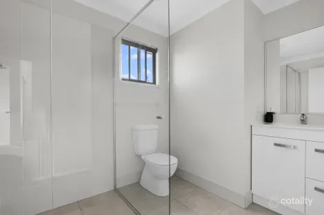 Property photo of 1 Arbon Street Holmview QLD 4207