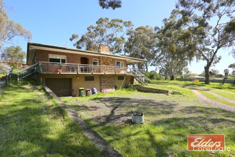 Property photo of 15 Yettie Road Williamstown SA 5351