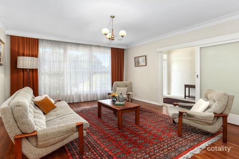 Property photo of 125 Lawrence Road Mount Waverley VIC 3149