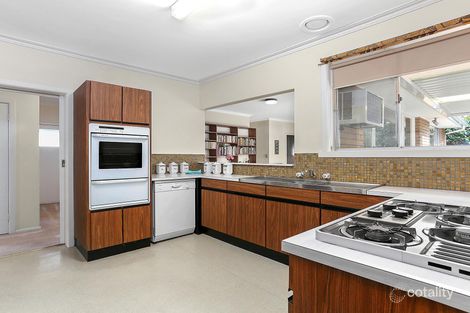Property photo of 125 Lawrence Road Mount Waverley VIC 3149