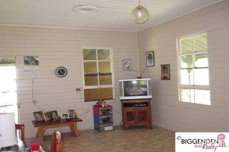 Property photo of 15 George Street Biggenden QLD 4621