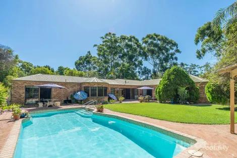 Property photo of 34 Casuarina Way Wanneroo WA 6065