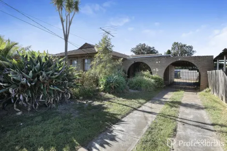 6 Dalton Dr, Melton South, VIC 3338
