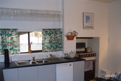 Property photo of 28 Sutherland Street Broadford VIC 3658