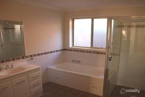 Property photo of 38 Highberry Street Woongarrah NSW 2259