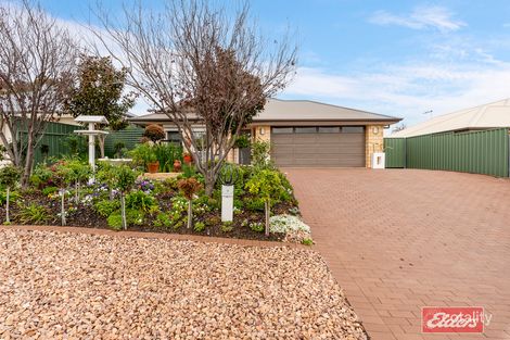 Property photo of 9 Trestrail Circuit Williamstown SA 5351