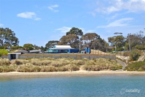 Property photo of 10 Jetty Road South Arm TAS 7022