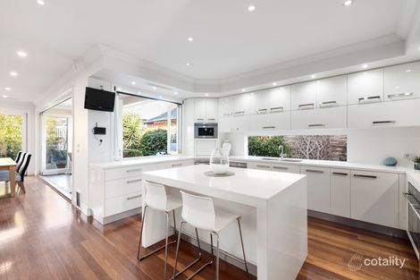 Property photo of 27 Meredith Street Elwood VIC 3184