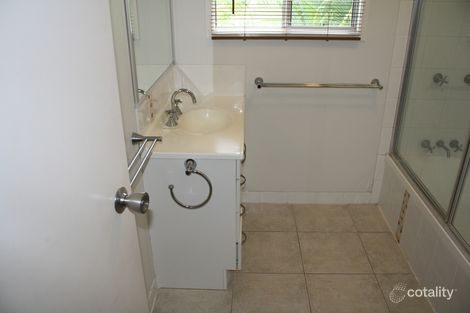 Property photo of 10 Macedon Street Tannum Sands QLD 4680