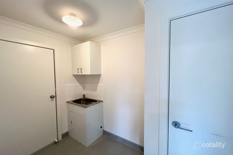 Property photo of 2/4 Norman Road Drouin VIC 3818