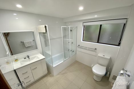 Property photo of 2/5 Hope Close Dunbogan NSW 2443
