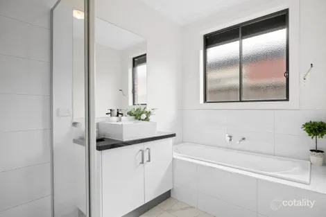 Property photo of 29 Eucalyptus Circuit Diggers Rest VIC 3427