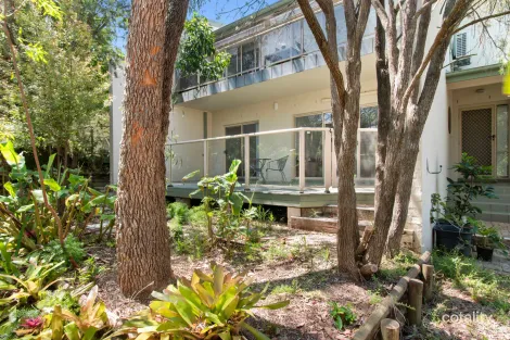Property photo of 15/12-18 Newth Place Surf Beach NSW 2536