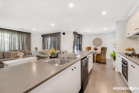 Property photo of 15 Ferndown Drive Cranbourne VIC 3977