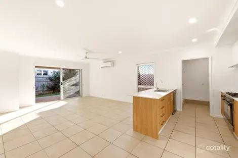 Property photo of 12 Bill Watson Way Pallara QLD 4110