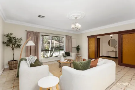 33 Debneys Rd, Norton Summit, SA 5136