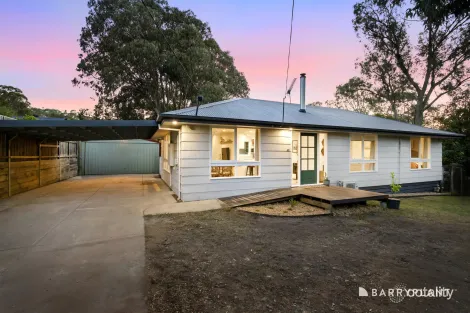 40 Cairncroft Ave, Launching Place, VIC 3139