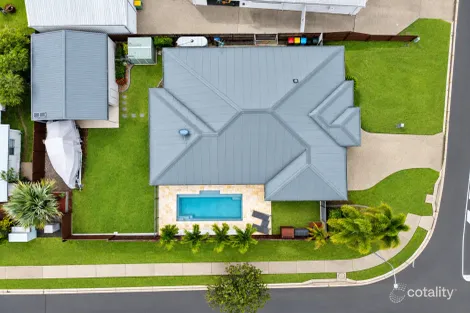 1 Ahern Ct, Rural View, QLD 4740
