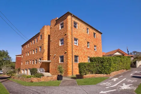 Property photo of 12/2 Fairlight Crescent Fairlight NSW 2094