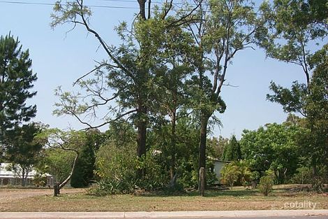 379 Grassdale Rd, Gumdale, QLD 4154