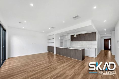 Property photo of 24 Verdon Drive Wollert VIC 3750
