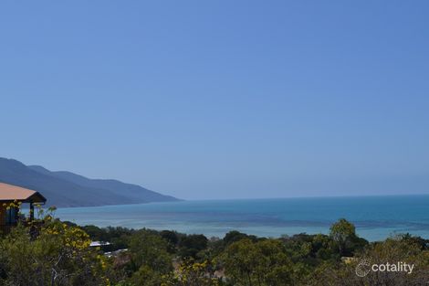 17 Blackcurrant Dr, Hideaway Bay, QLD 4800