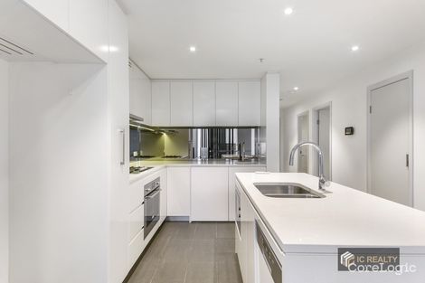 Property photo of 204/10 Burroway Road Wentworth Point NSW 2127