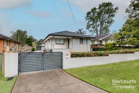 Property photo of 13 Kevin Street Riverview QLD 4303