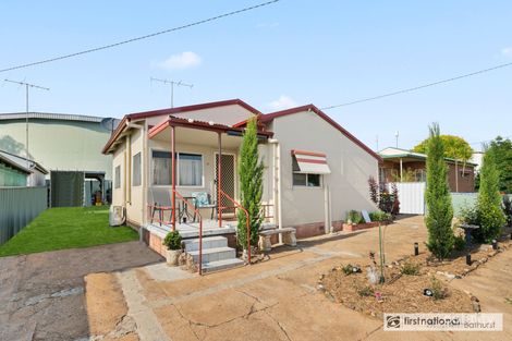 Property photo of 19 Alamein Walk West Bathurst NSW 2795