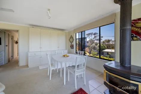 Property photo of 2 Anglers Road Cape Paterson VIC 3995