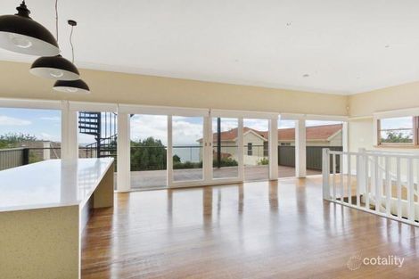 Property photo of 60 Cliff Road Frankston VIC 3199