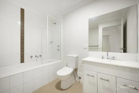Property photo of 6/88-92 Eccles Circuit Macgregor ACT 2615