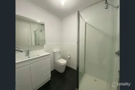 Property photo of 130 Moffat Drive Lalor VIC 3075