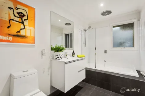 Property photo of 3/116 Brougham Street Kew VIC 3101