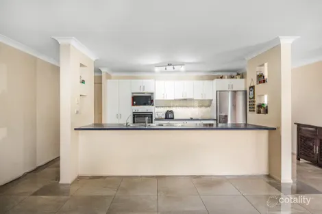 Property photo of 5 Kalamoun Court Dakabin QLD 4503
