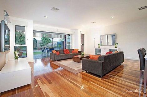 Property photo of 17 Shaw Street Niddrie VIC 3042