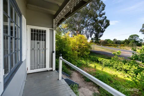 Property photo of 3 Ireland Street Maldon VIC 3463