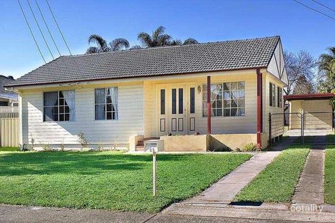 44 Derna Rd, Holsworthy, NSW 2173