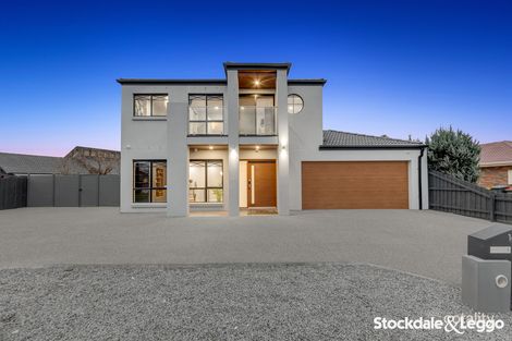 Property photo of 16 Lamb Grove Hoppers Crossing VIC 3029