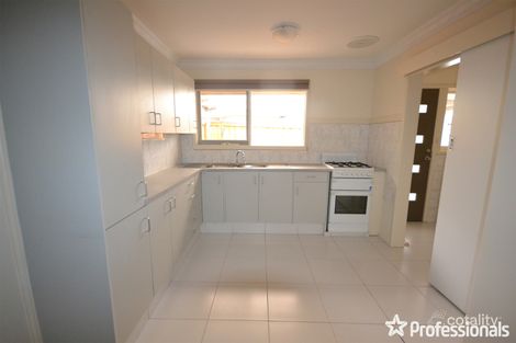 Property photo of 1/5 Alex Court Mooroolbark VIC 3138