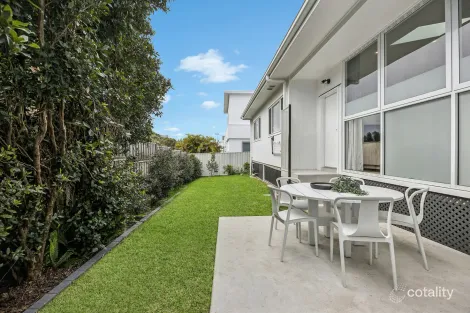 Property photo of 5/5 Gannons Road Caringbah NSW 2229
