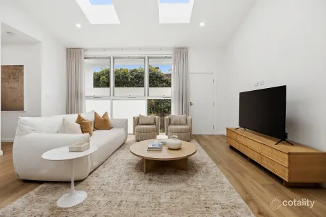 Property photo of 5/5 Gannons Road Caringbah NSW 2229