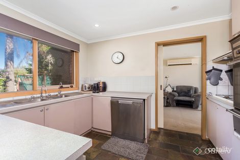 Property photo of 10 Tyntynder Drive Carrum Downs VIC 3201