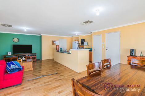 Property photo of 62 Belvoir Crescent Orelia WA 6167