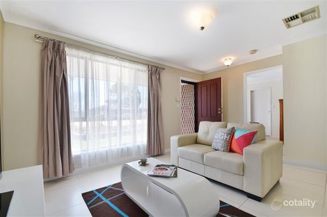 Property photo of 8 Topaz Close Woodcroft SA 5162