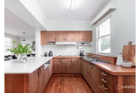 Property photo of 105 Botanic Road Warrnambool VIC 3280