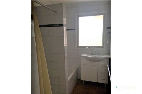 Property photo of 18 Stanley Street Cranbourne VIC 3977