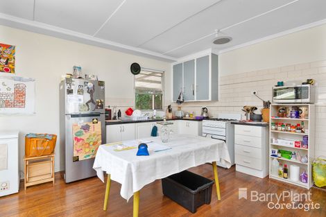 21 Echuca St, Dallas, VIC 3047