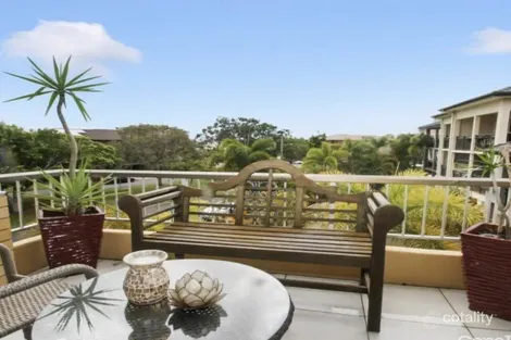 4/8 Oleander Ave, Biggera Waters, QLD 4216